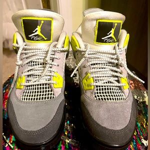 Grade School size 4Y Jordan 4’s Grey & Neon Green